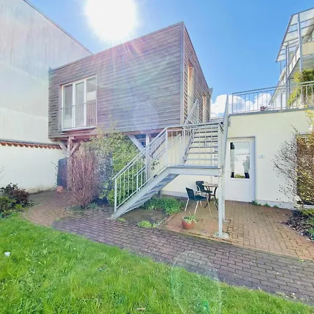Haus Juliane, Lichtblick アパート